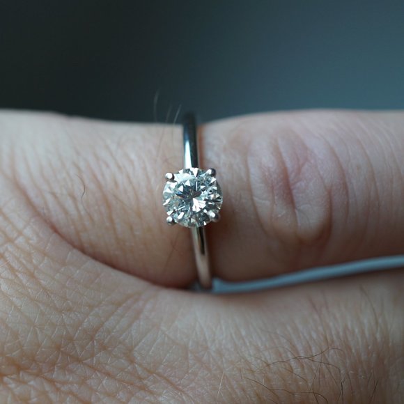 14KW Solitaire Genuine Diamond Engagement Ring - Picture 8 of 9